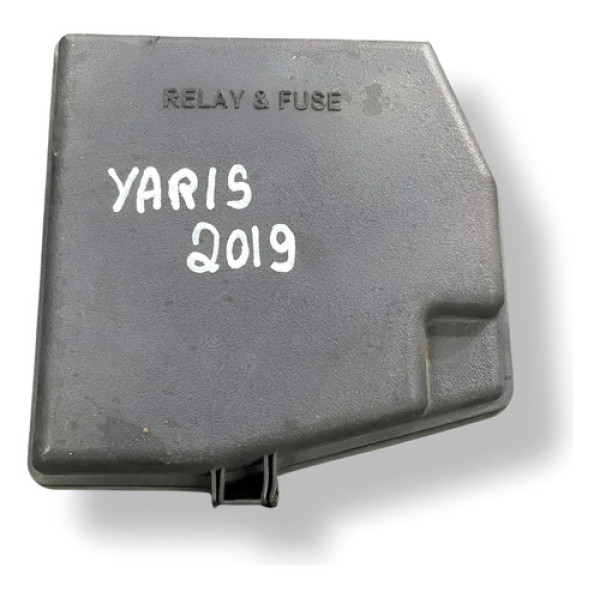 Tampa Caixa Fusíveis Toyota Yaris 2018 2019 2020 826620d610