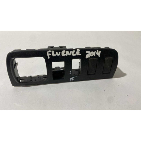 Moldura Acabamento Botões Do Painel Renault Fluence 2011/17