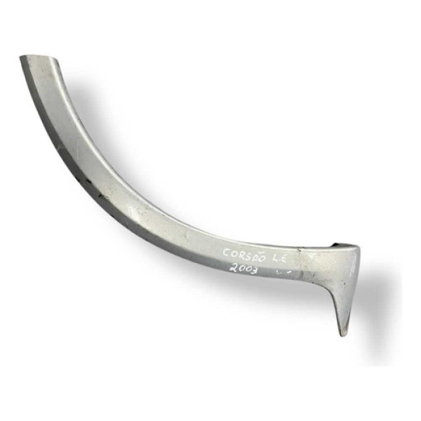 Moldura Paralama Lado Esquerdo Chevrolet Corsa 2003 93396135