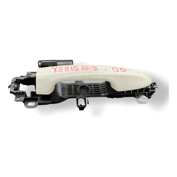 Maçaneta Externa Porta Dianteira Direita Toyota Yaris 2019 - Branco - Dianteira