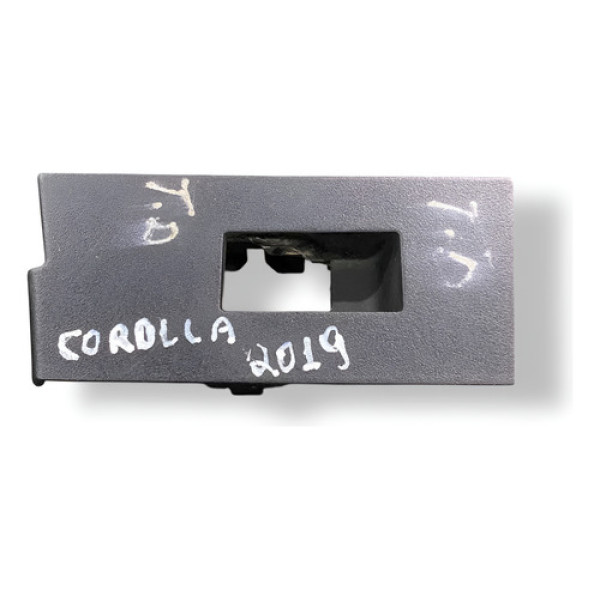 Moldura Botão Vidro Tras Direito Corolla 2019 7427102750
