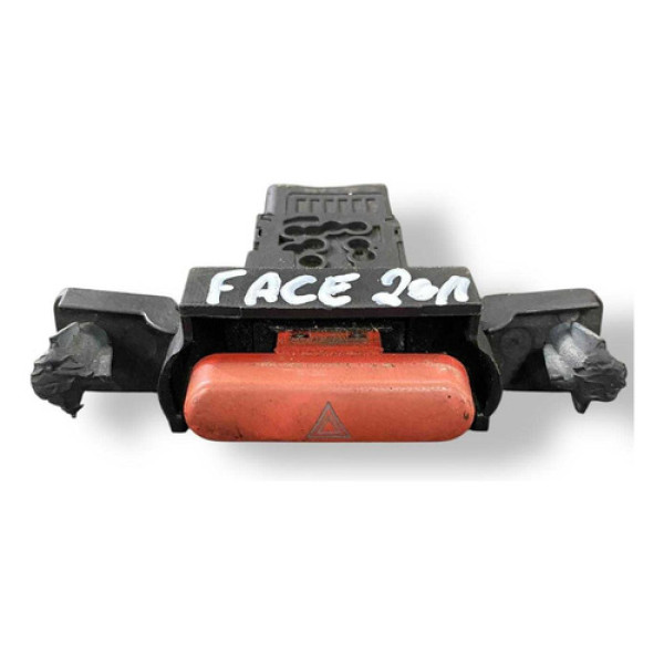 Botão Pisca Alerta Chery Face 2011 2012 2013 S123718010 Preto