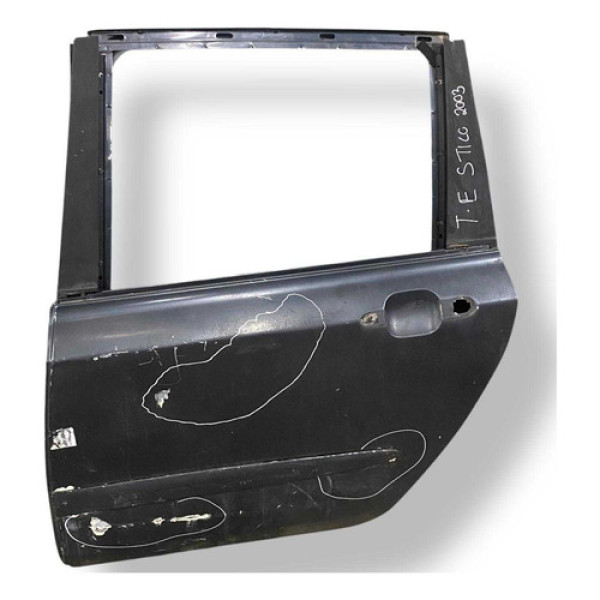 Porta Traseira Esquerdo Fiat Stilo 2003 2004 2005 Detalhe Traseira Esquerda Cinza
