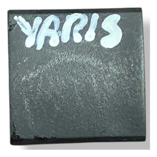 Acabamento Botão Falso Toyota Yaris 2024 2025 5553906130 1