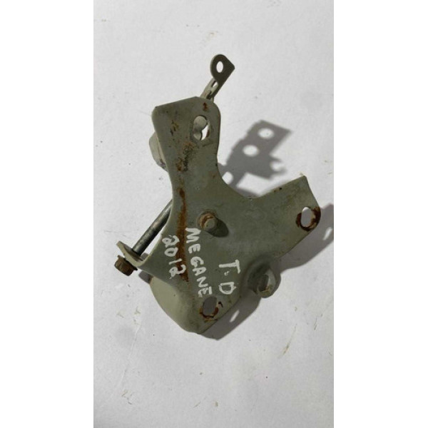 Suporte Eixo Traseiro Direito Renault Magane 2012