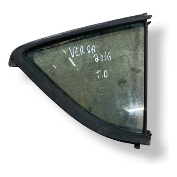 Vidro Fixo Porta Traseira Direita  Nissan Versa 2016 2017