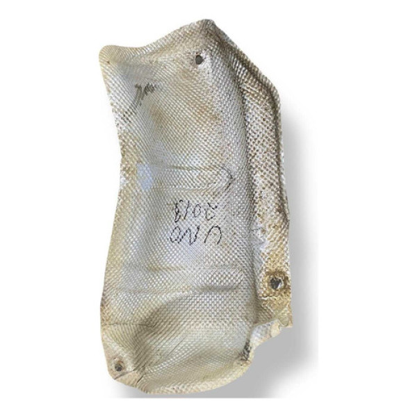 Defletor Calor Escape Fiat Uno 1.0 2013 2014 2015 2016