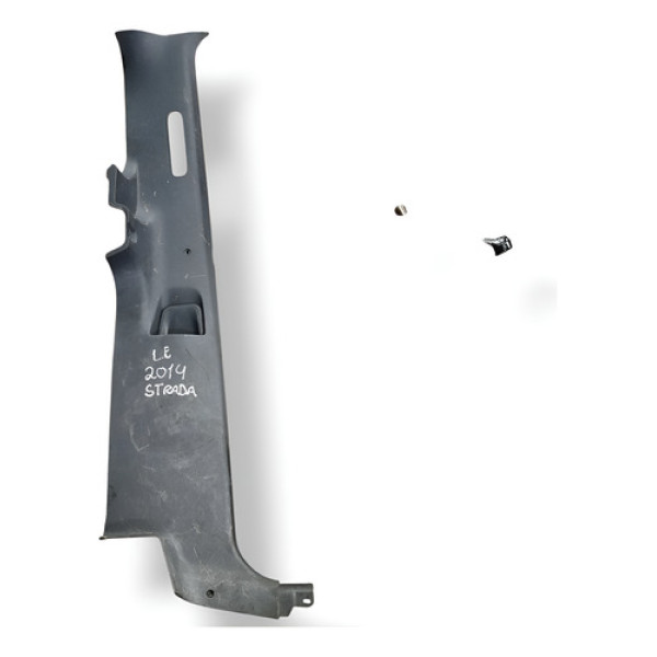 Moldura Coluna Porta Esquerda Fiat Strada 2014 100201552