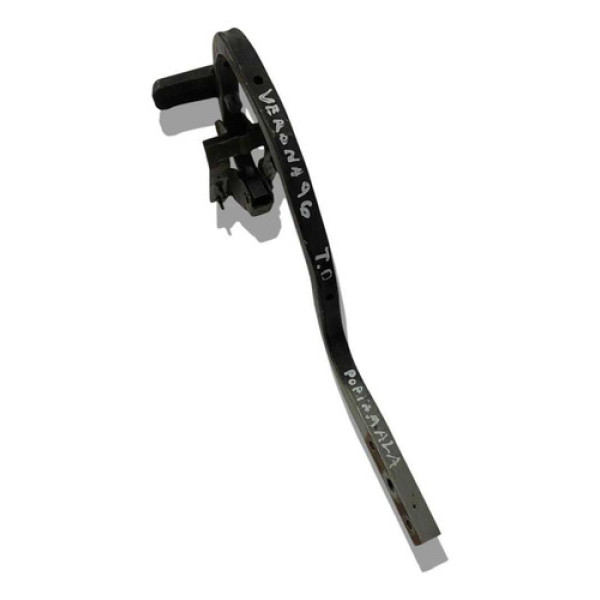 Dobradiça Tampa Traseira Direito Ford Verona 1994 A 2000