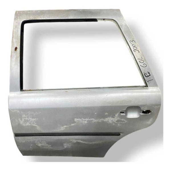 Porta Traseira Esquerda Volkswagen Gol 1.0 2003 2004 A 2006 Traseira Esquerda Prateado