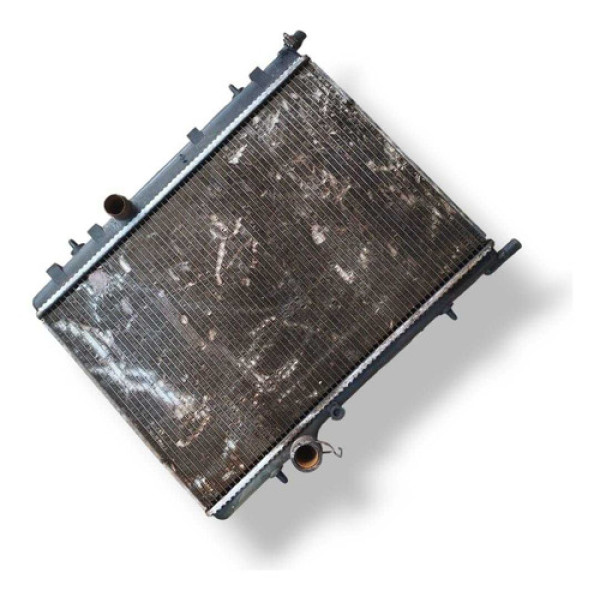 Radiador Água Citroen Xsara 1.6 16v   2001 2002 2003 2004