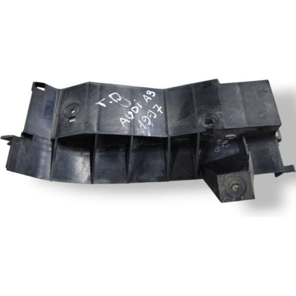 Guia Do Parachoque Traseiro Direito Audi A3 1997 8l0807378