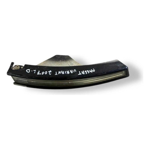 Pisca Parachoque Lado Direito Volkswagen Passat 2007 Variant