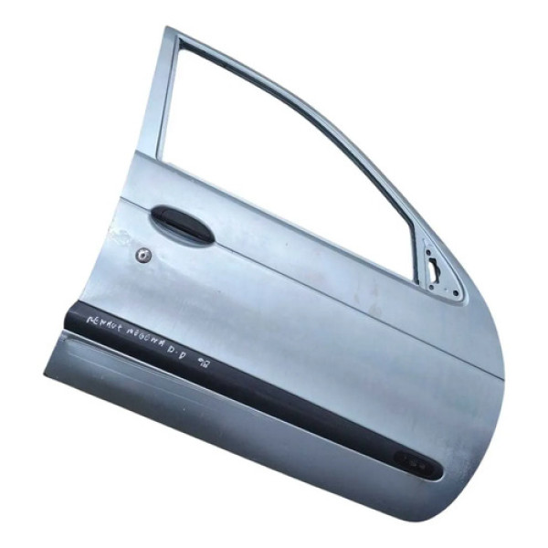 Porta Dianteira Direita Renault  Megane 1.6 - 1998 1999 2000 Dianteira Direita Prateado