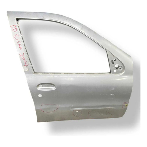 Porta Dianteira Direita Fiat Siena 2005 2006 A 2016 Detalhe Dianteira Direta Prateado
