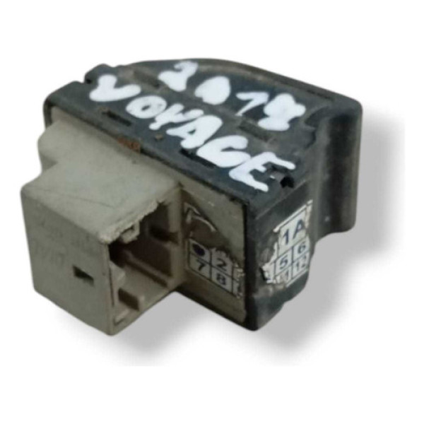 Botão Vidro Traseiro Direito Volkswagen Voyage 1.6 2013/2014