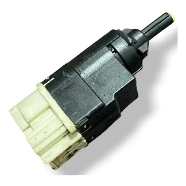 Interruptor Pedal Freio Renault Duster 2.0 2014 253206170r