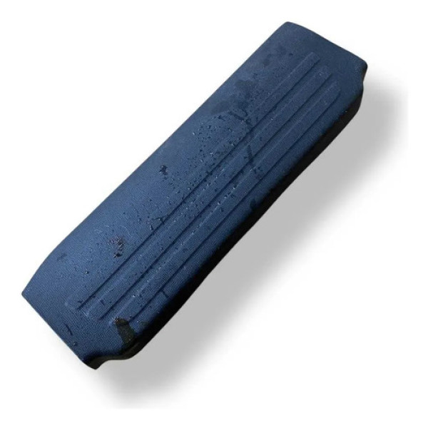 Soleira Porta Traseira Direita Chevrolet S10 2014 Bm2480165 Preto