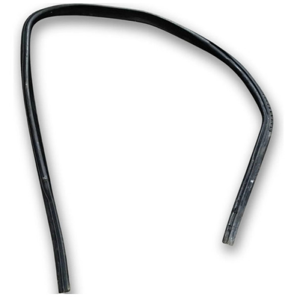 Borracha Vidro  Traseira Direita Peugeot 207 2010 2011/2013 Prato