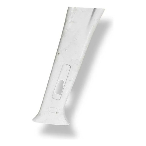 Moldura Coluna Traseira Direita Citroën C3  2011 9648885277