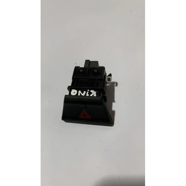 Botão Pisca Alerta Chevrolet Onix 2012 52046393 Água