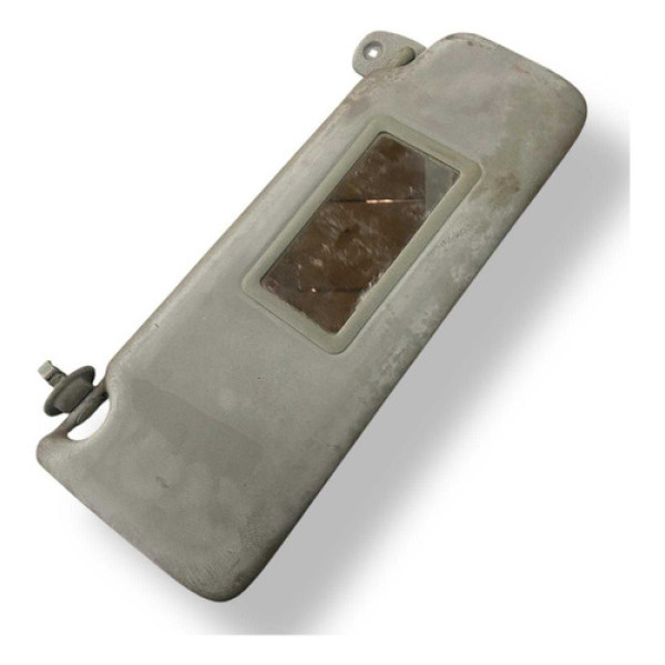 Quebra Sol  Lado  Direito   Renault  Clio   2004  7700849118