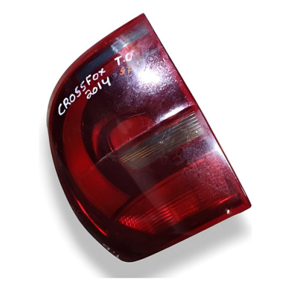  Lanterna Traseira Direita  Crossfox 2014/2015 5z6945096 Direito/passageiro Vermelho