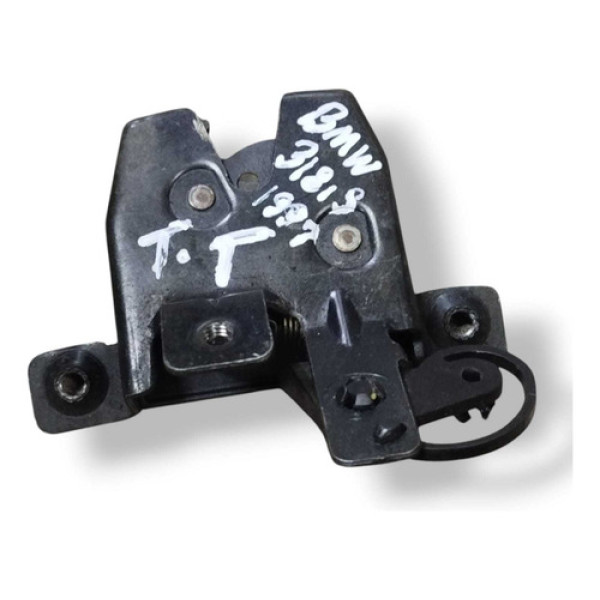 Fechadura Tampa Traseira Bmw  318i S 1.9 1997/98 51241960861