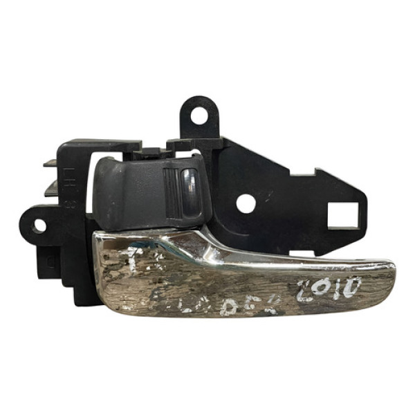 Maçaneta Interna Traseira Esquerda Outlander 2010 Mn105359