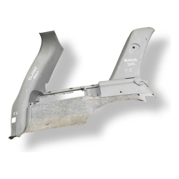 Acabamento Lateral Esquerdo Porta Malas Blazer 1997 93237791