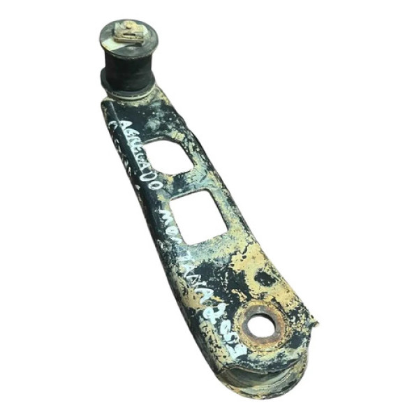 Suporte Agregado Dianteiro Direito Gm Montana 1.4 2009 2010