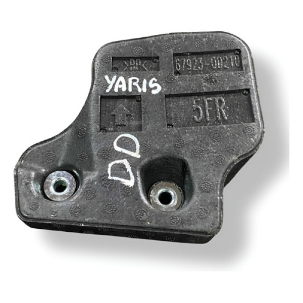 Isopor Porta Dianteira Direita Toyota Yaris 2019 679230d210
