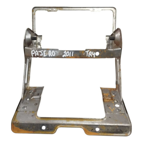 Suporte Fixação Da Multimídia Mitsubishi Pajero Tr4 2011  Prateado