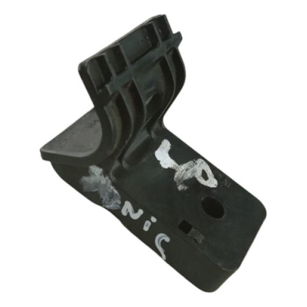 Suporte Superior Radiador Lado Direito Sonic 2014 95016649