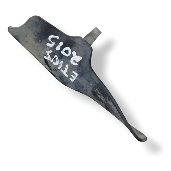 Acabamento Lado Direito Toyota Etios 1.5 2015 487530d030