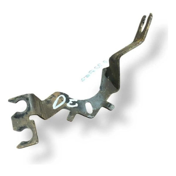 Suporte Sensor Abs Dianteira Esquerda Logan 2014 8200421993