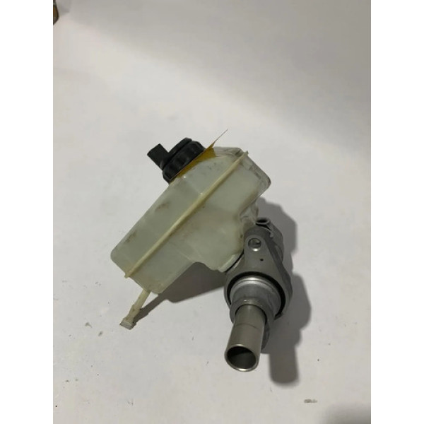 Cilindro Mestre Freio C/reservatório Audi Q3 2.0 2013 2014