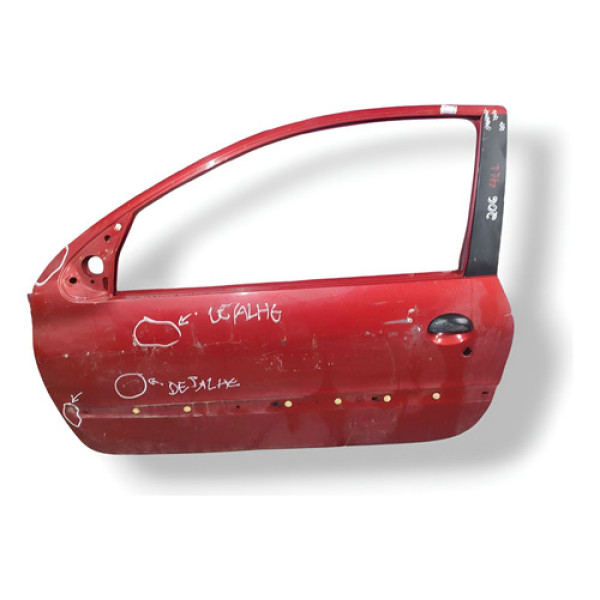 Porta Dianteira Esquerda Peugeot 206 2004 A 2006 Detalhes Vermelho