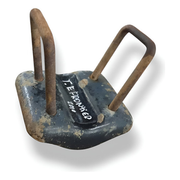 Suporte Feixe Mola Traseiro Esquerdo Frontier Se 2009/2010