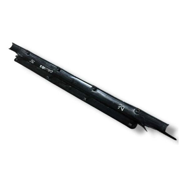 Soleira Porta Dianteira Esquerda Galloper 1998 Mb476365 Preto