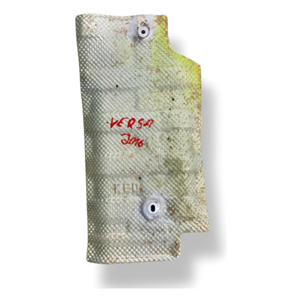 Defletor Chapa Calor Escapamento Nissan Versa 2016 2017