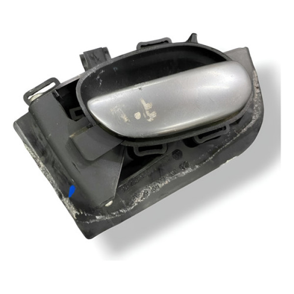 Maçaneta Interna Traseira Esquerda Peugeot 207 1.4 2011 7855 - Prateado - Traseira