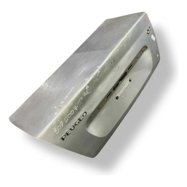 Tampa Traseira Porta Malas Peugeot 307 Sedan 2007/12 Detalhe Prateado