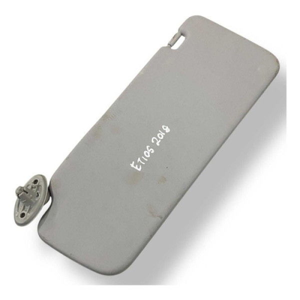 Quebra Sol Lado Esquerdo Toyota Etios Sedán 2017 2018 2019