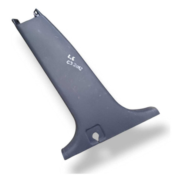 Moldura Central Inferior Esquerda Citroën C3 2012 9648898977