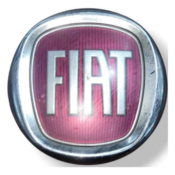 Emblema Grade Frontal Fiat Idea 2012 2013 2014 2015 51804366 Prateado