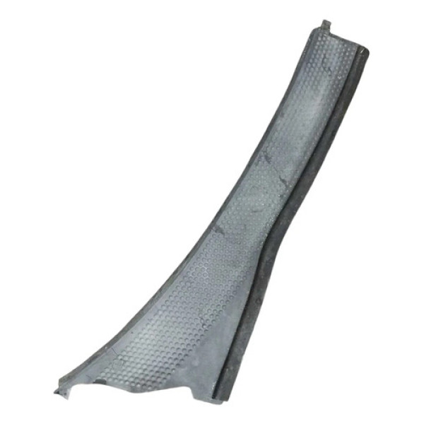 Grade Churrasqueira Dianteira Direita Ford Focus 1m51a02216