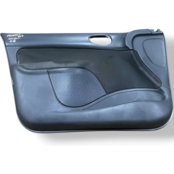 Forro De Porta Dianteir Esquerdo Peugeot 207 2011 9684111277