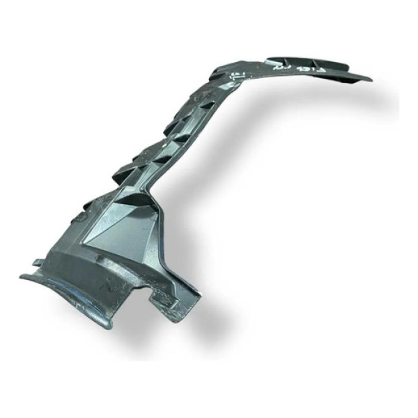 Guia Para-choque Traseira Esquerda New Fiesta 14 16834c8l6a