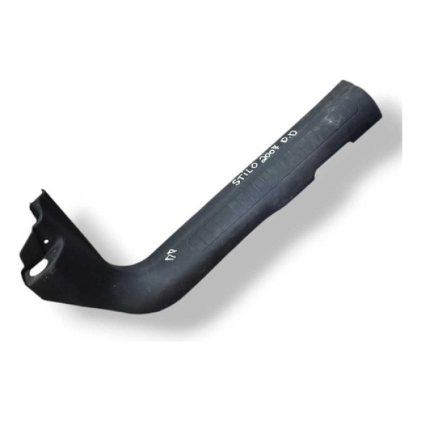 Soleira Porta Stilo Dianteira Direita Stilo 2007 7352951800 Preto